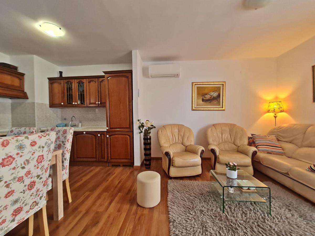 Apartment Nina Marie II スプリト エクステリア 写真